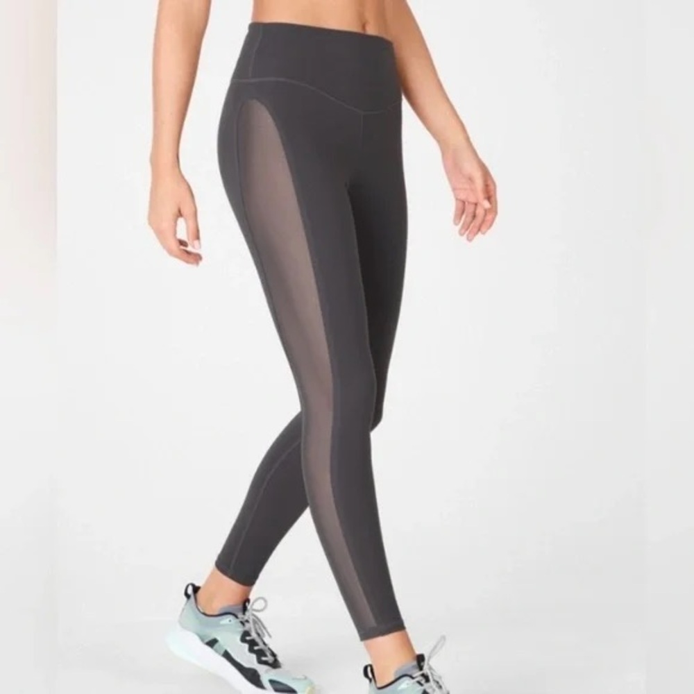 Fabletics High-Waisted PureLuxe Mesh Legging XS-S